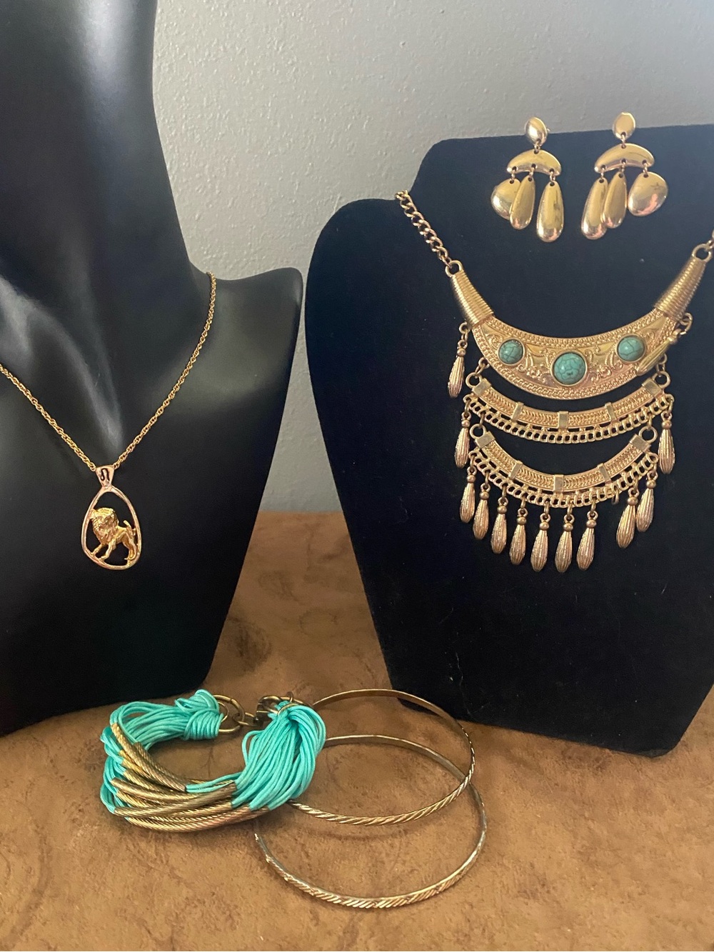 Natasha Couture Gold Necklace Set with Turquoise Accents, Lion Leo Necklace